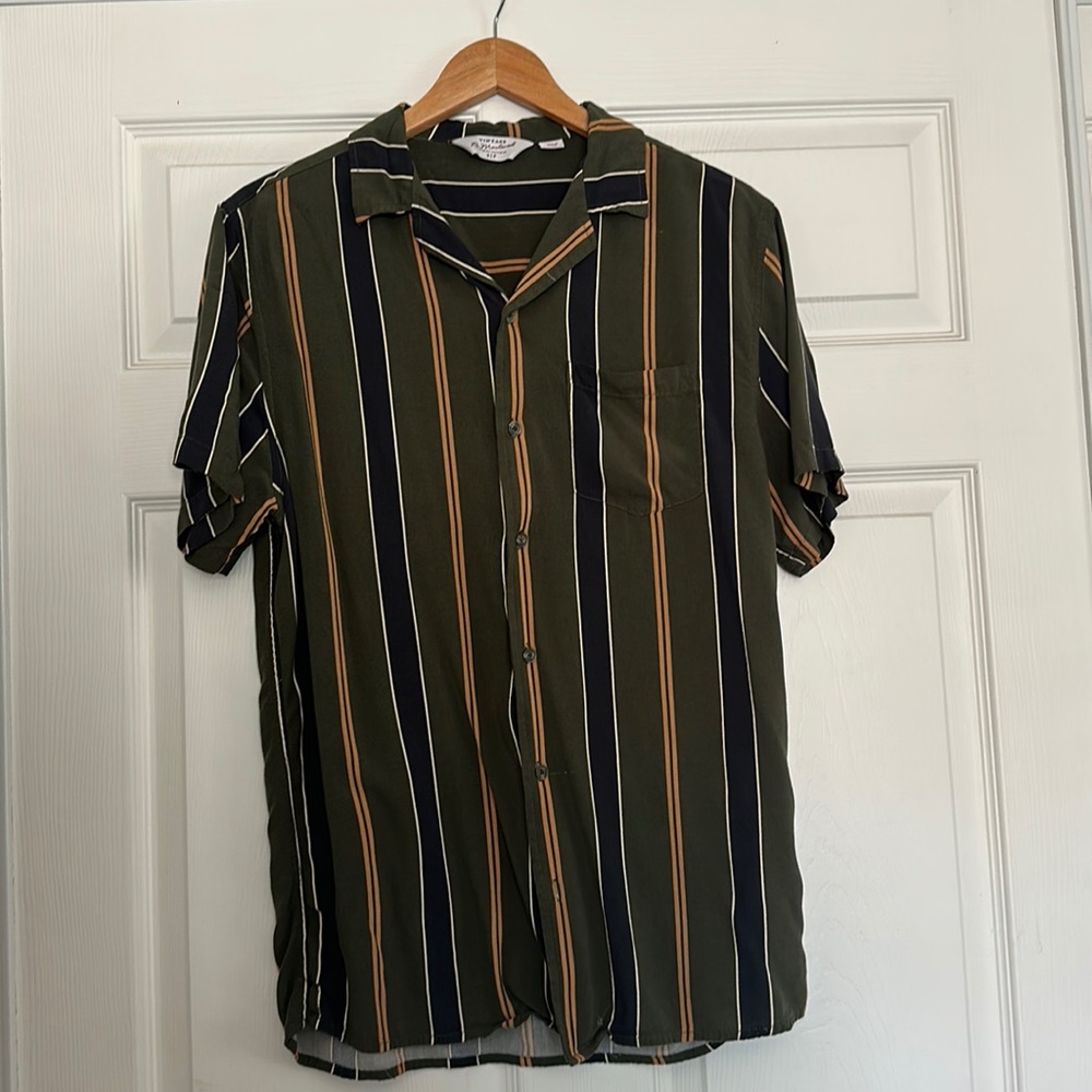 FLOW BOTTON SHORT SLEEVE